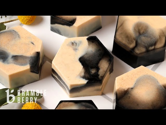 How to Use Mica Powder in Soapmaking: Quick Tips – Slice of the Moon