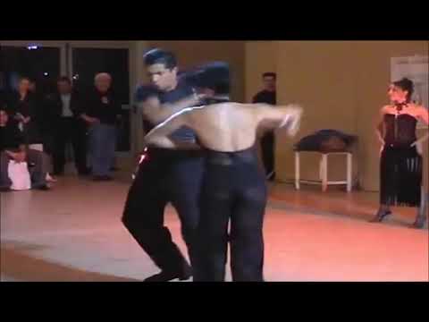 Viviana Laguzzi, una vida dedicada al tango, que ahora plasma en la moda