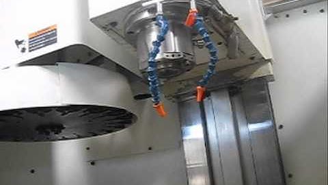 1998 FADAL 4020HT 5-AXES CNC MACHINING CENTER UNDER POWER & FOR SALE.