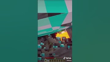 New Minecraft Caves and Cliffs is amazing