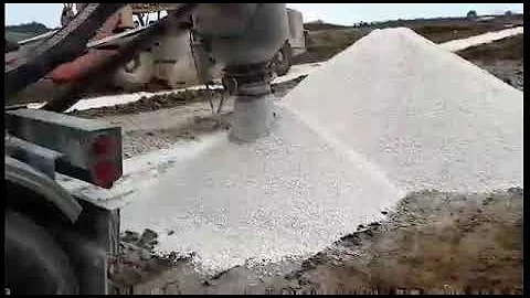 Roy Struble Trucking New dry bulk unloading system