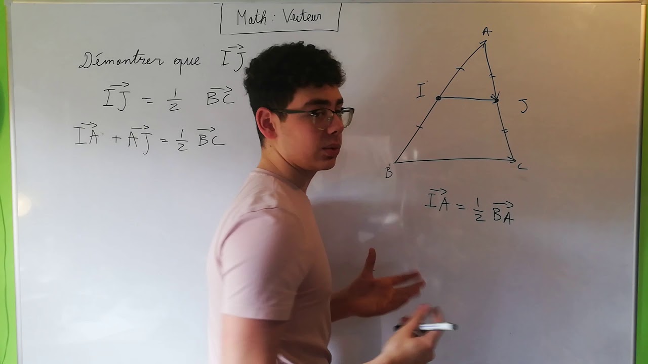Vecteur : démontrer une égalité vectorielle dans un triangle