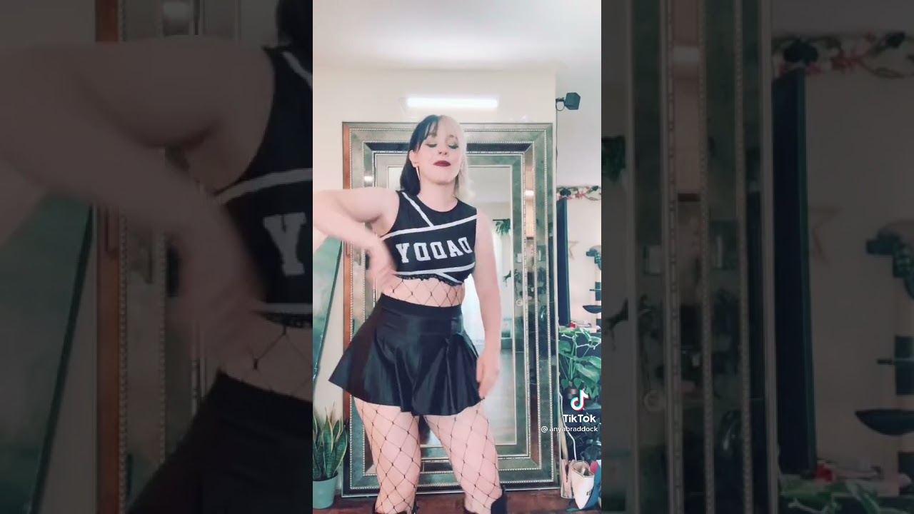 Sexy Ass Miniskirt Sexy Ass Miniskirt
