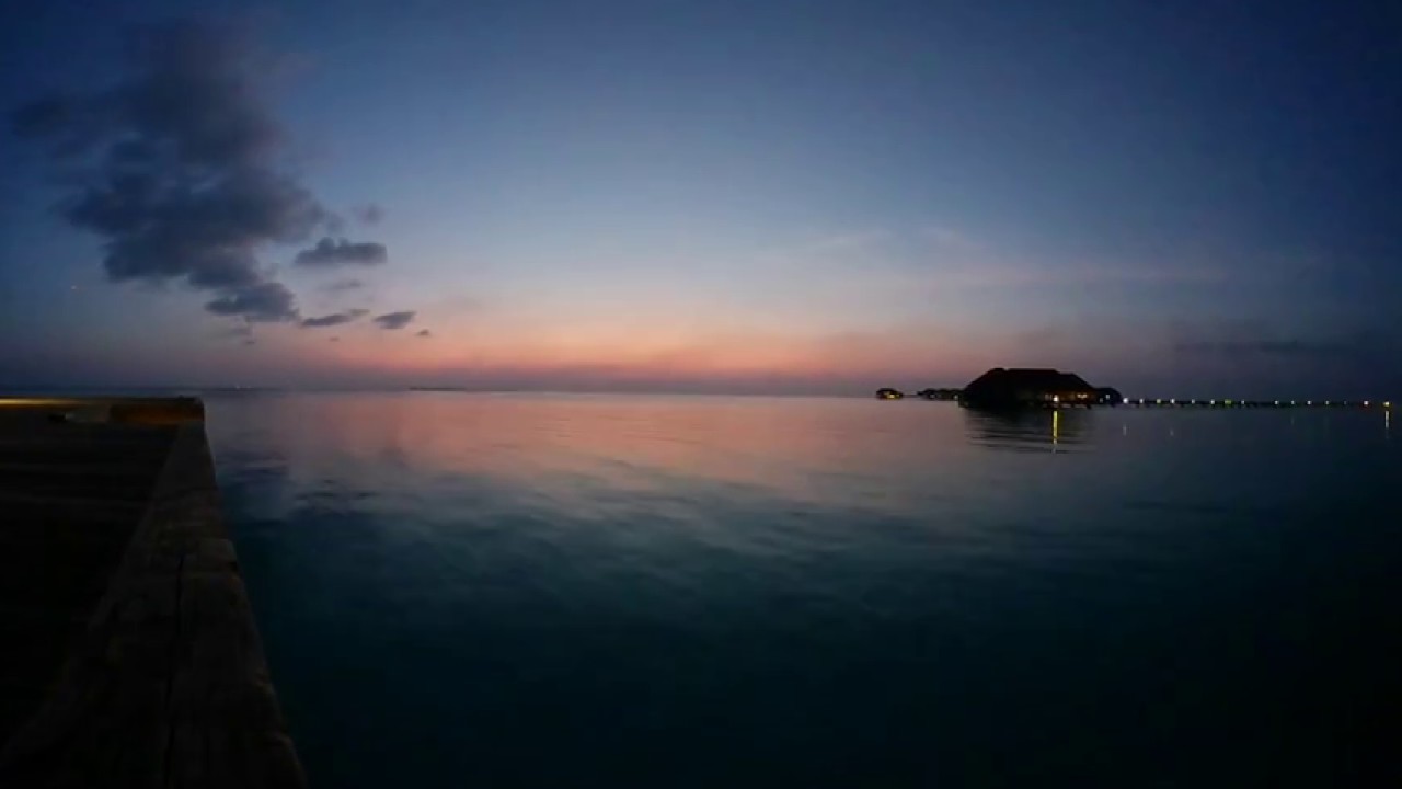 360 view of Maldives Sunset Gear 4K, VR Headset Compatible