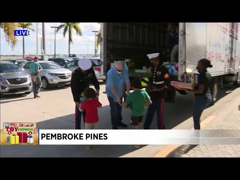 Big Bus Toy Express rolls through South Florida for 7th straight year