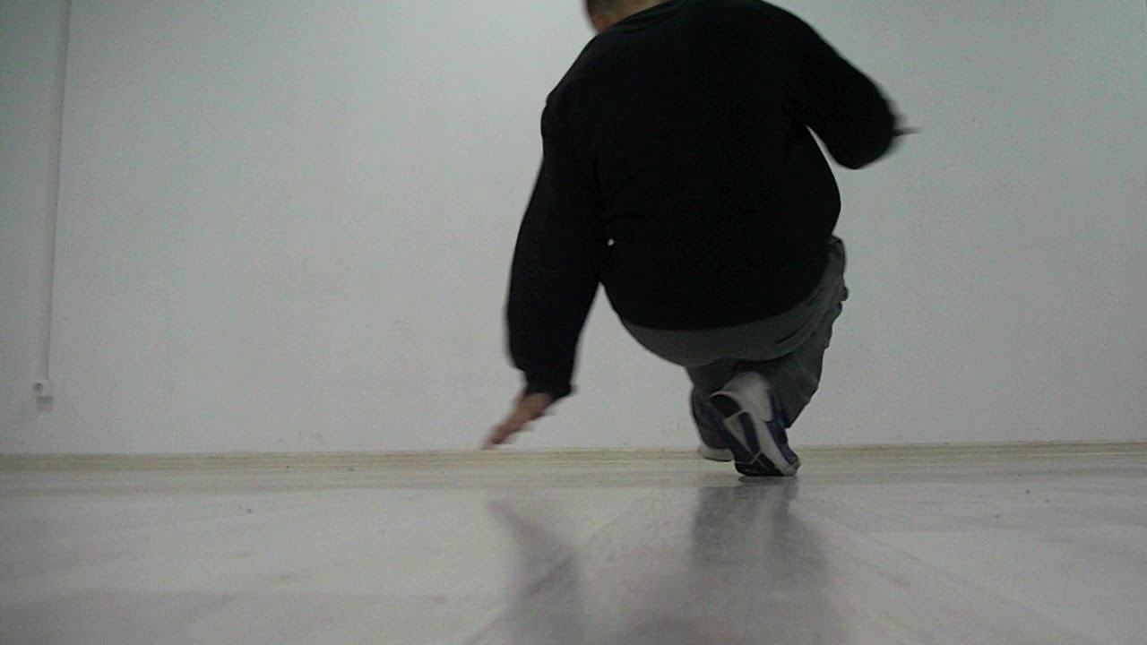 Zulu spin (foot work)