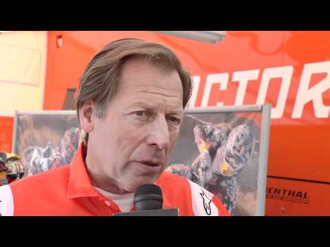 Supercross - Los Angeles 2011 - Roger DeCoster