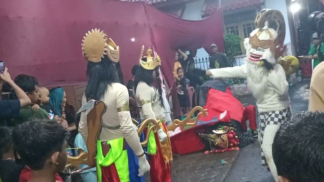 Rahwana gugur mjm d Desa Leuweung gajah