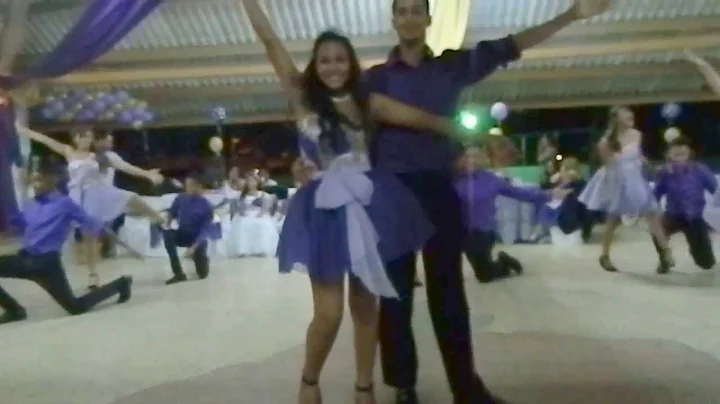 Merengue de los 15 de Jessica de la Paz