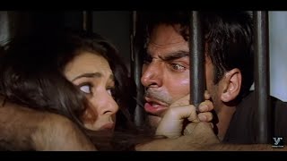 क्या दे सकती है आप सौदे में ? Akshay Kumar & Preity Zinta Thriller Scene | Sangharsh Movie