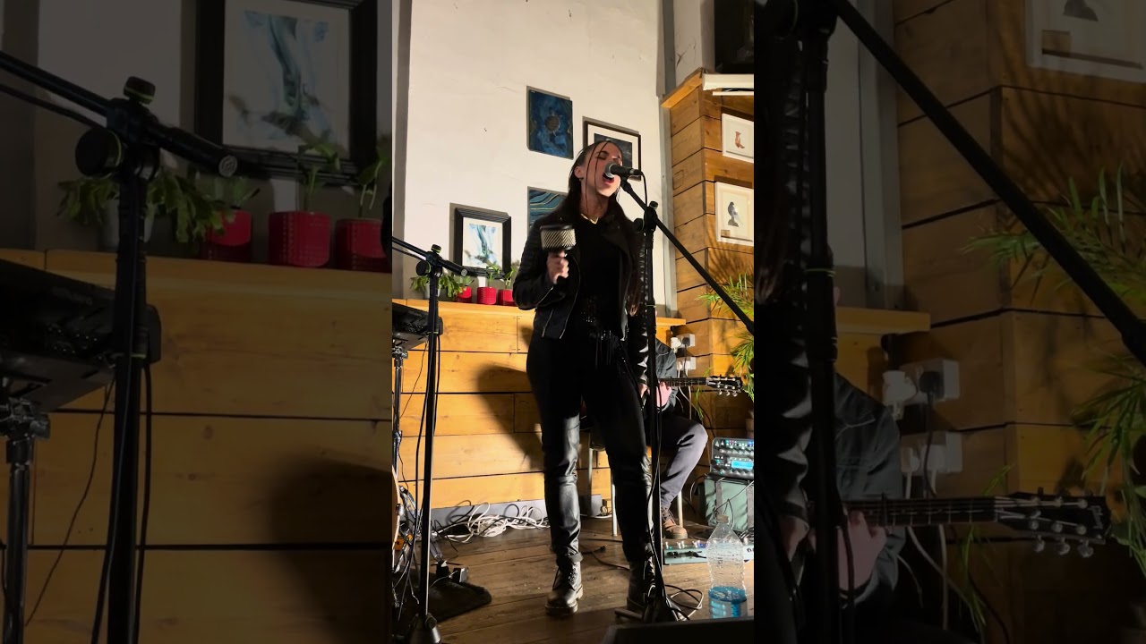 Heart of stone (Sofar Sounds Bristol) 