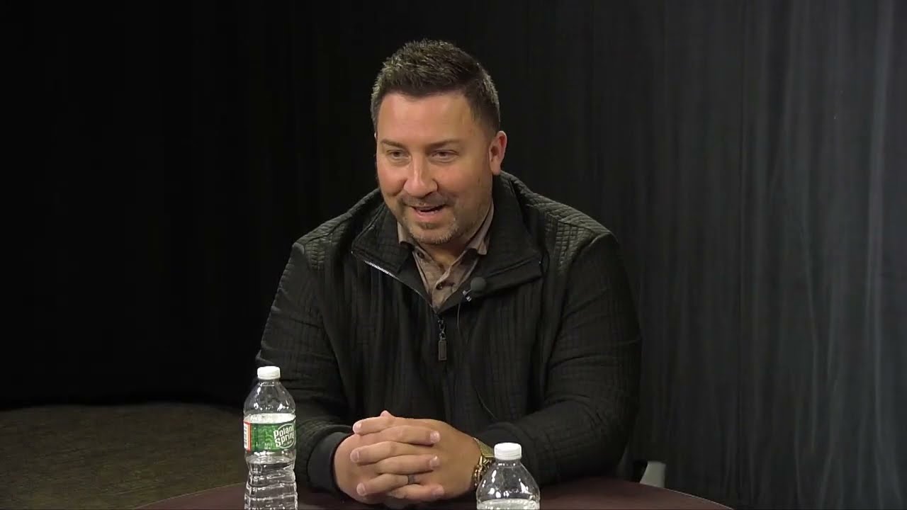 Around the Town with Mike Travers - Featuring Town Tavern and Tap