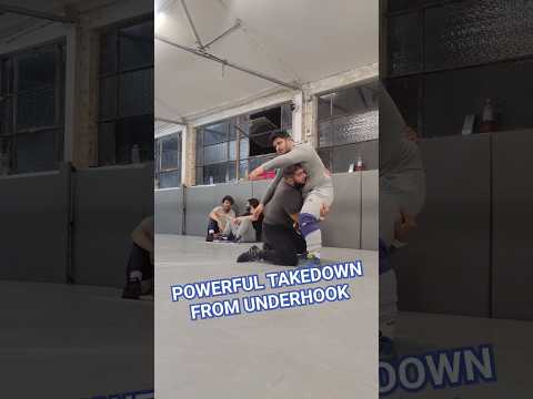 POWERFUL TAKEDOWN FROM