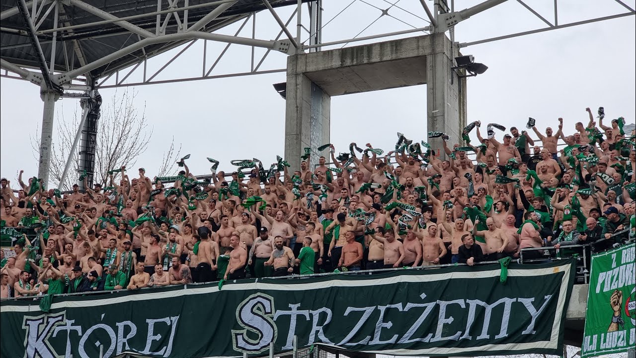 Korona Kielce - Radomiak Radom 1:3 (30.03.2025) - doping kibiców Zielonych, wymiana uprzejmości