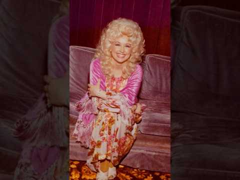 Cover "I Will Always Love You" by Dolly Parton on The Porter Wagoner Show (1974)