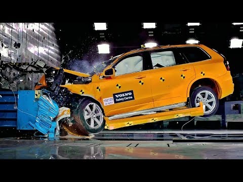 volvo-xc90-frontal-offset-crash-test-at-80-km/h-(50-mph)