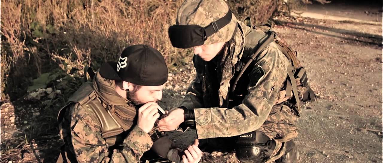 Hollywood Undead - Outside (Music Video)