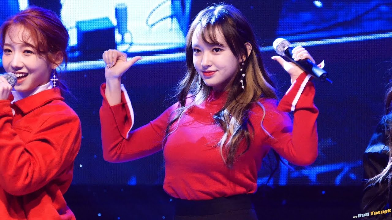 171103 동두천 크리스마스트리축제 - 성소(우주소녀) 'HAPPY' 4K 60P 직캠 by DaftTaengk