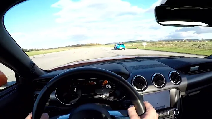 Ford Mustang GT 5.0 V8 vs. Ford Mustang Mach-E GT Drag Race