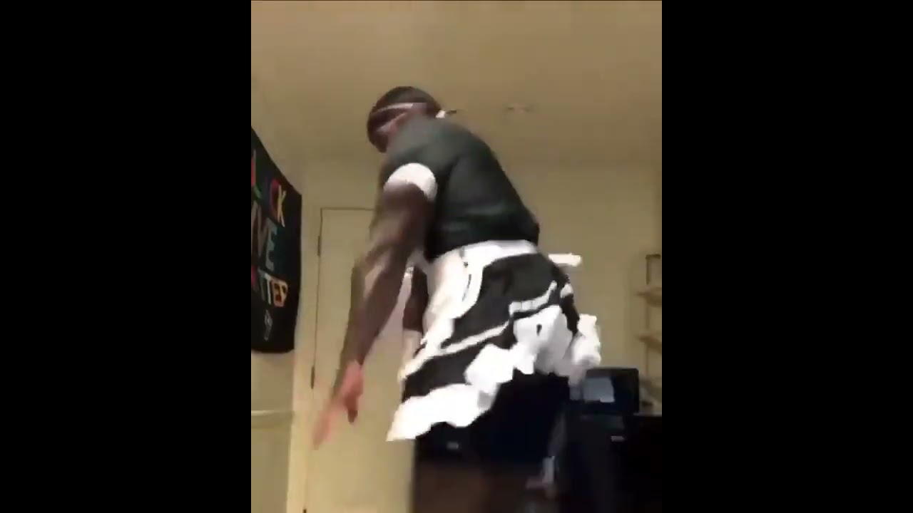 Black Guy Dancing In Maid Outfit