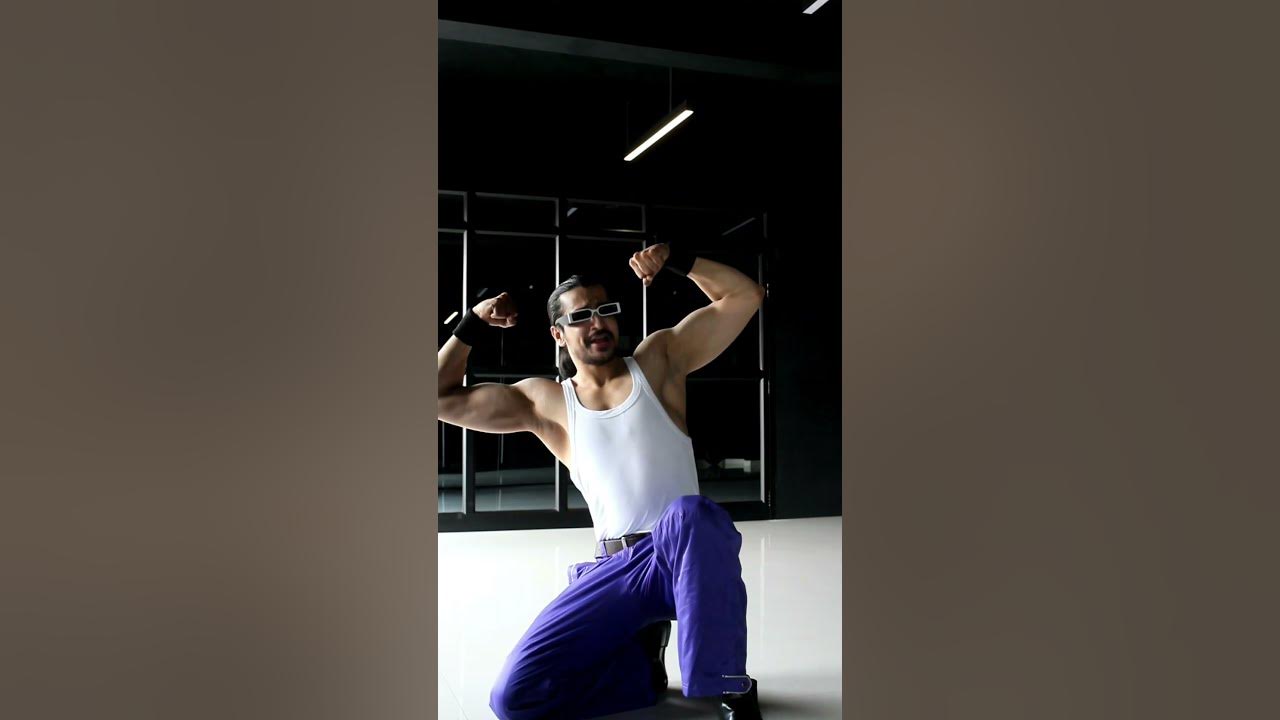 Mere Mehboob Mere Sanam | Bad Newz Song Dance By Harshit Puri  #dance #dancemusic #bollywood