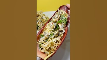 Gỏi ốc bắp chuối.