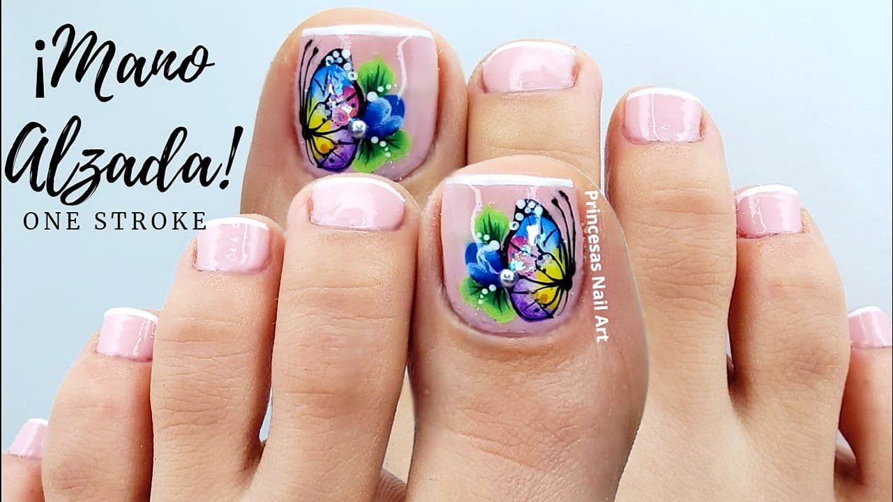 Como hacer flores en las uñas