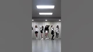IZ*ONE 'Violeta' || Dance Practice - [Yujin Fancam]