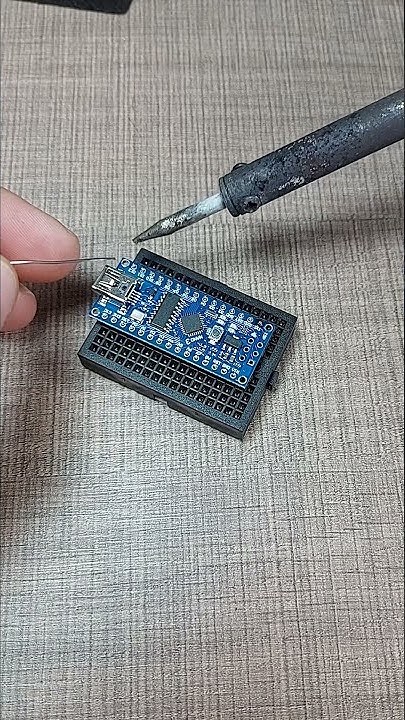 How to solder pin headers to Arduino Nano - #Shorts - YouTube