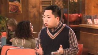 2 Broke Girls - And The One-Night Stands Extended Preview