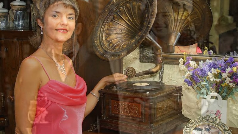 Песня "Тумбалалайка" На Русском Языке В Исполнении Инги Короваевой