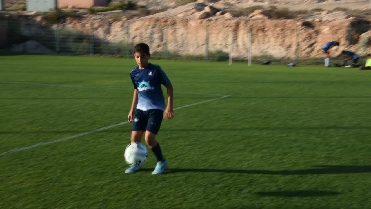 موسى حوايس نجم يسطع في سماء أكاديمية خيري لكرة القدم