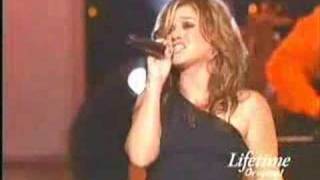 Video thumbnail of "Kelly Clarkson - Cryin"