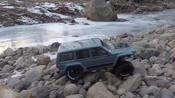 SCX10 ii first run part1