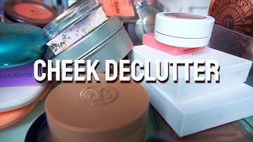 makeup declutter series: bronzers, blushes, highlighters |  VLOGMAS 2022 #vlogmas #declutter
