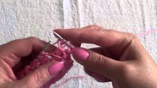 Обучение вязанию спицами ажурных узоров Knitting needles openwork pattern(Обучение вязанию на спицах с помощью видео уроков. Вяжем ажурные узоры. Knitting needles openwork pattern., 2015-06-07T15:26:03.000Z)