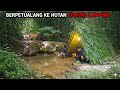 Berpetualang di hutan camping dan membangun shelter mencari ikan dan buah-buahan bersama kameramen