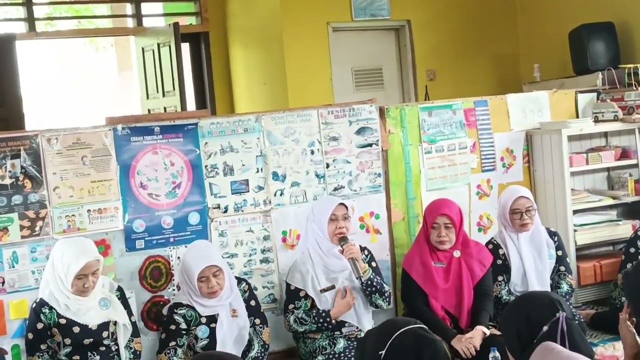 kegiatan Pemberian baksos banjir dari PW Himpaudi Provinsi Banten || lembaga paud se kota serang