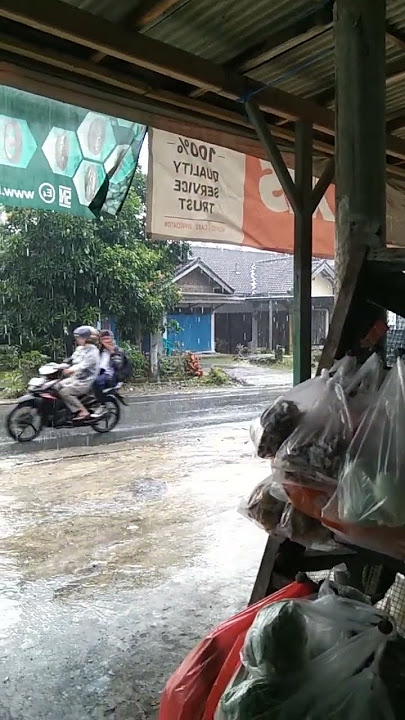 kuasa ilahi air jatuh begitu besar dari atas