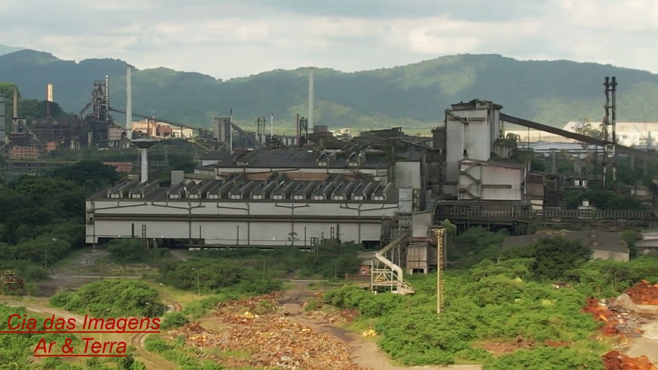 Usiminas Cubatão - Antiga Cosipa. Atualmente desativada parte 2 - imagens de drone em Cubatão