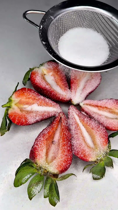 Strawberry brûlée
