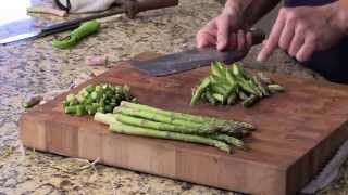How To Cut AsparagusQuick and Easy