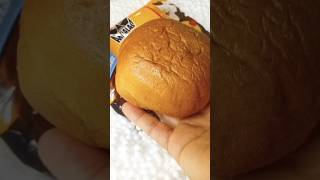 Hunting roti klasis krim meses dalam butiran styrofoam #snacks #huntingjajan