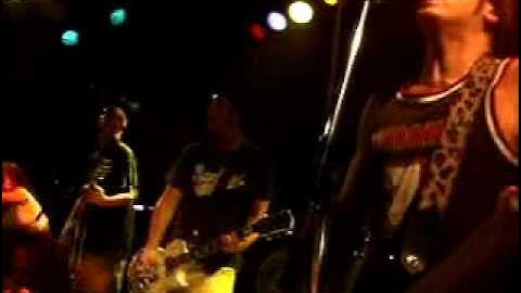 No Use For A Name - "On the outside" Live