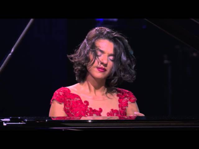Liszt - Rêve d'amour : Khatia Buniatishvili