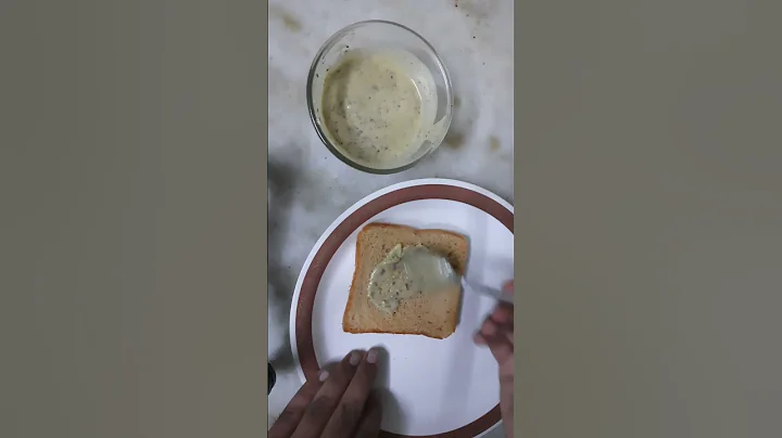 Easy Garlic Bread Recipe! #shorts #trending #cooking #garlicbread #satisfying #italian #tasty