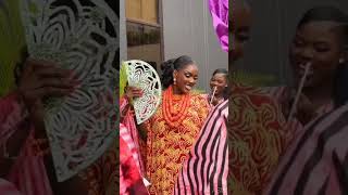 A Lit Bridal Squad! ♥️✨ #asoebibella #bridesquad