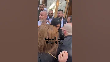 والدة وشقيقة الراحل جورج الراسي تنهاران في يوم الوداع 