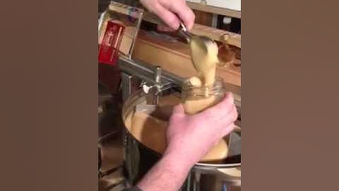 Making maple cream at Turtle Lane Maple Farm