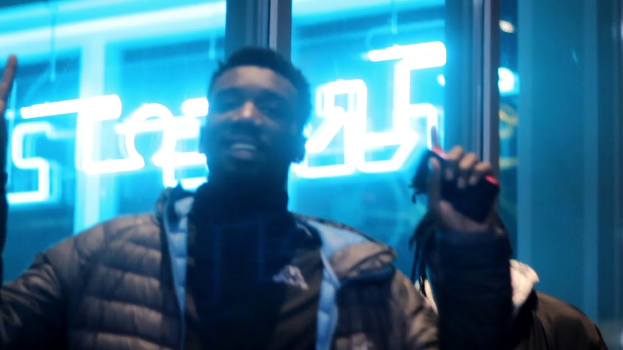 Obejrzyj Yung Rixco - Lick (Official Music Video) w YouTube Obejrzyj Yung Rixco - Lick (Official Music Video) w YouTube